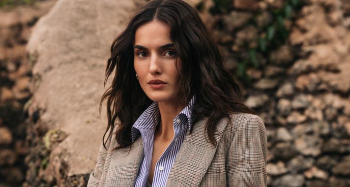 Stílusos és kényelmes munkahelyi viselet – elegáns szettek tavaszra