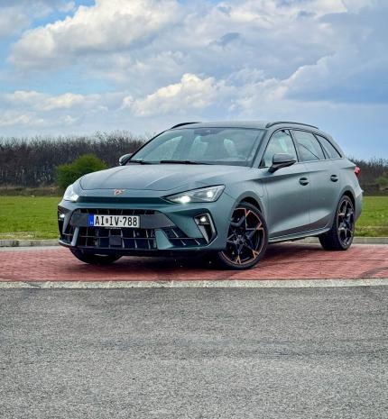 Mobility - Sportos Dinamika Fenntartható Megoldásokkal - Cupra Leon Kombi VZ 1.5 TSI DSG pHEV