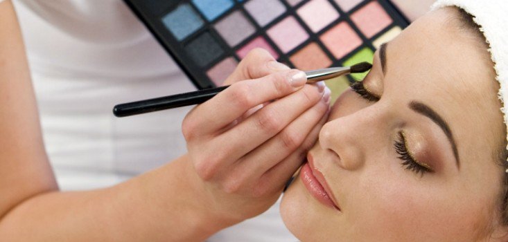 Tipp: így nem öregít a smink