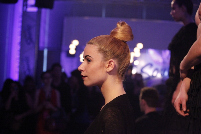 Trendi konty, egyetlen perc alatt