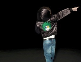 Béke veled Young Versace