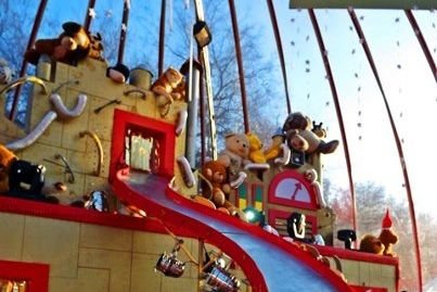 Megnyitja kapuit a Mikulásgyár