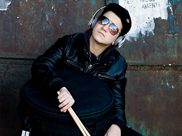 Grammy-díjas művész jövő csütörtökön Budapesten!