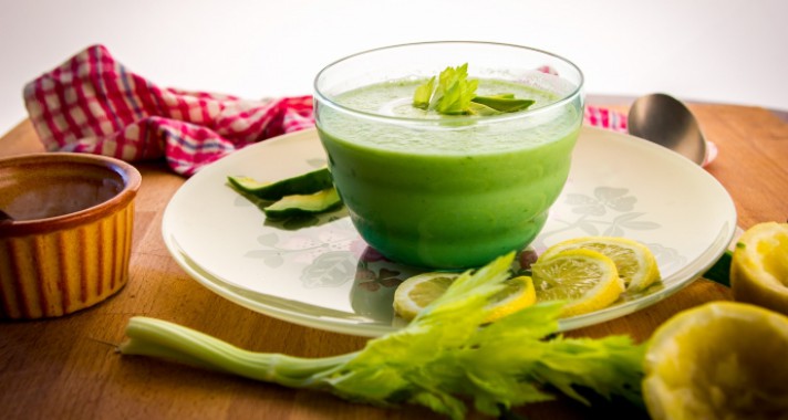 Meleg ellen: hideg avokádó leves