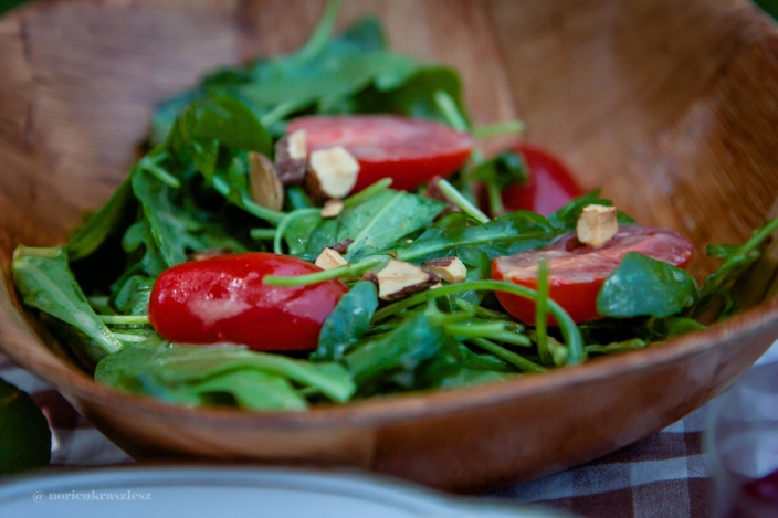 Grillezett camambert mézes mandulával