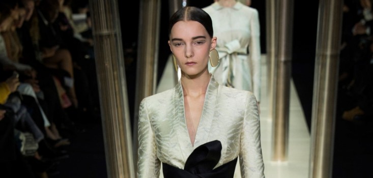 Elegáns ázsiai vonalak - Armani Privé