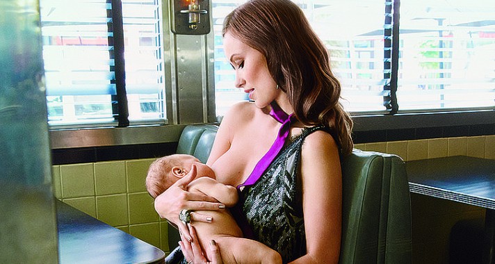 Szoptató celebmamik