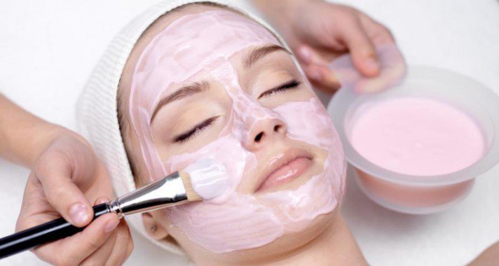 Vörös áfonyás arcpakolás