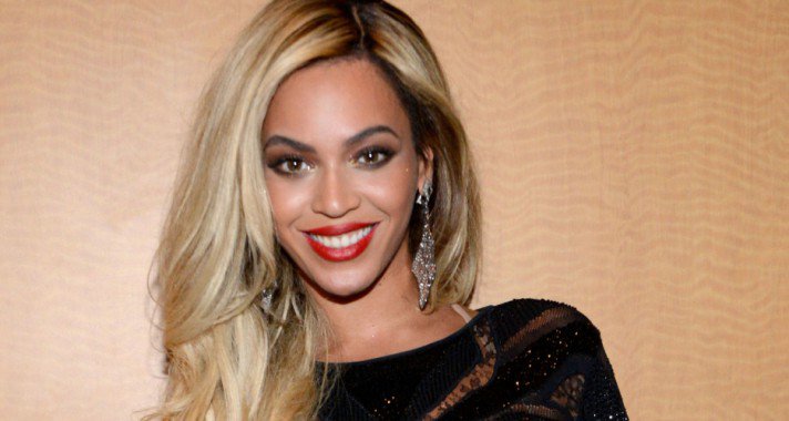 Soha nem hallott érdekességek a legnagyobb énekesnőkről