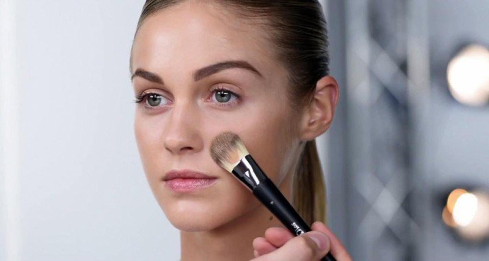 A tökéletes nappali smink nyomában