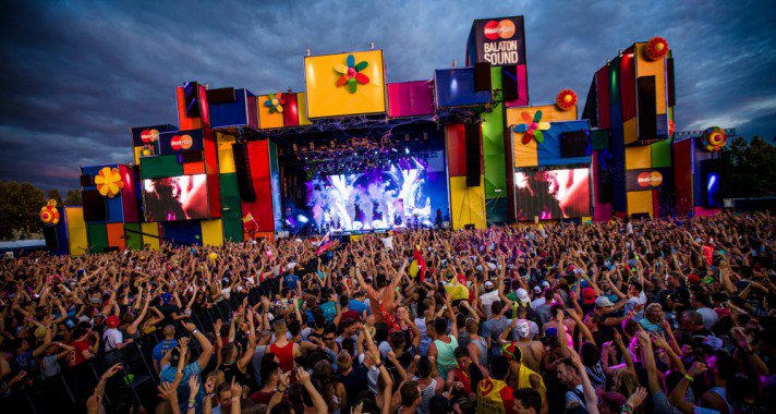 Rajtra kész a 10. Sound