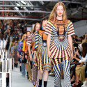 30 ruha, amit látnod kell a London Fashion Weekről