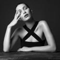 Néha furán érzem magam még mindig, ha szelfizgetek - Bella Hadid stílusalbum - Celebrity, divat, életmód, stílus