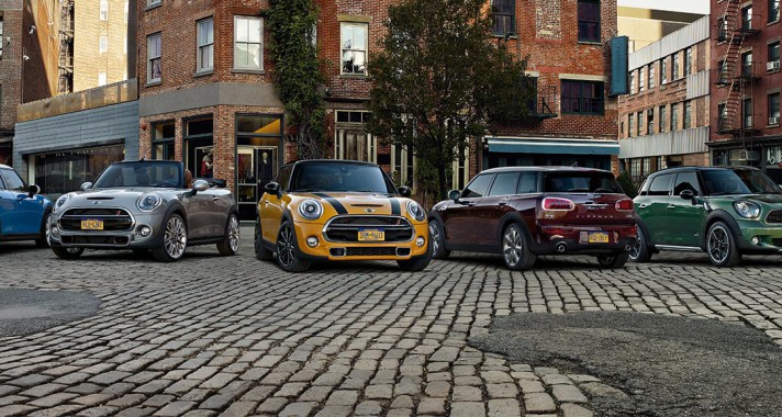 MINI börze. Wallis Motor Pest