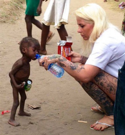13 megható kép, aminek köszönhetően visszanyerjük az emberiségbe vetett hitünket