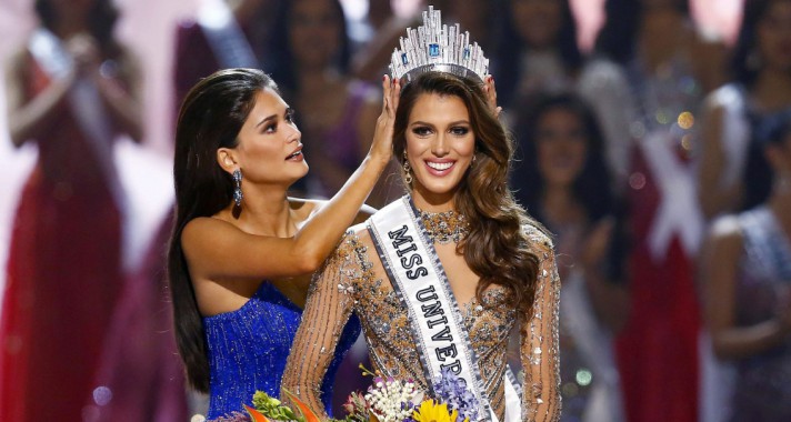 A francia szépségkirálynő fejére került a korona a Miss Universe döntőjén