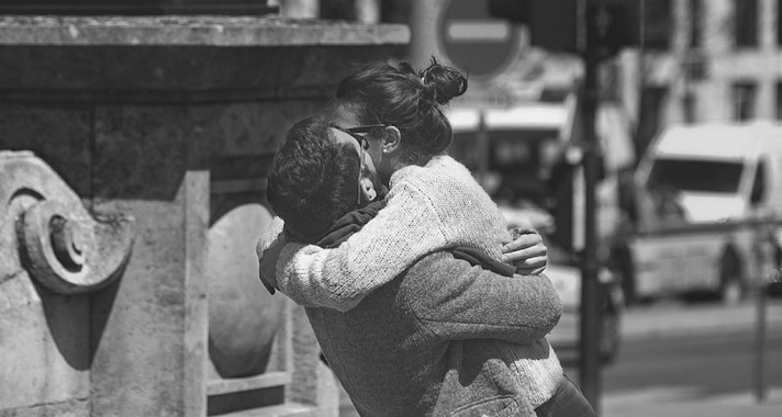 Aki nem hagyja magát szeretni