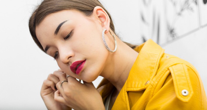 Három kiegészítő, amit mindenképp be kell szerezned idén tavasszal!