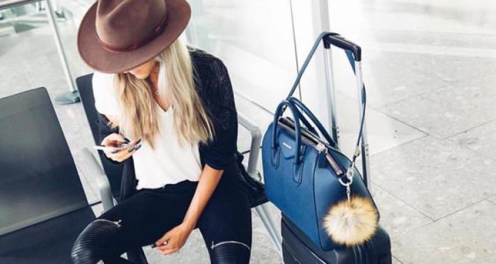 10 kényelmes és stílusos outfit repüléshez