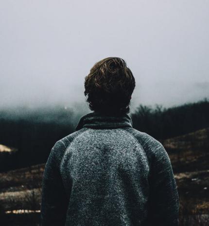 A férfi is ugyanúgy küzd