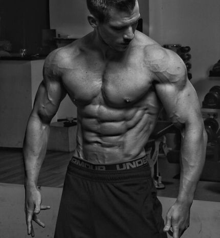 Hogyan válik valaki testépítő versenyzővé