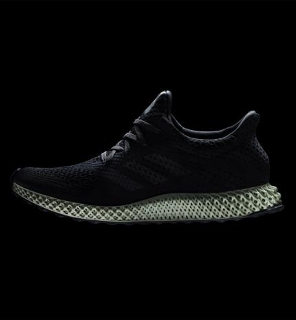 Fényből készít cipőt az adidas