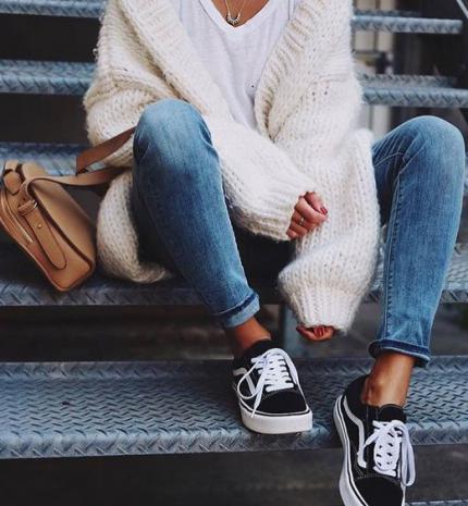 Stílusiskola: Így viseld a sportcipőt