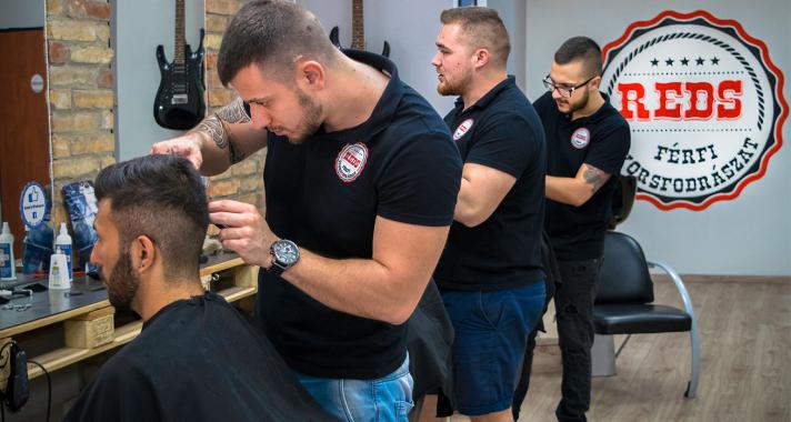 Interjú Hornyák Dáviddal, a REDS férfifodrászat megálmodójával