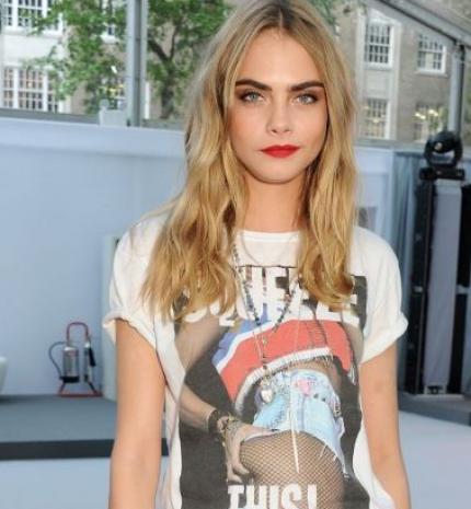 Stílusiskola: outfit ötletek Cara Delevingne-től