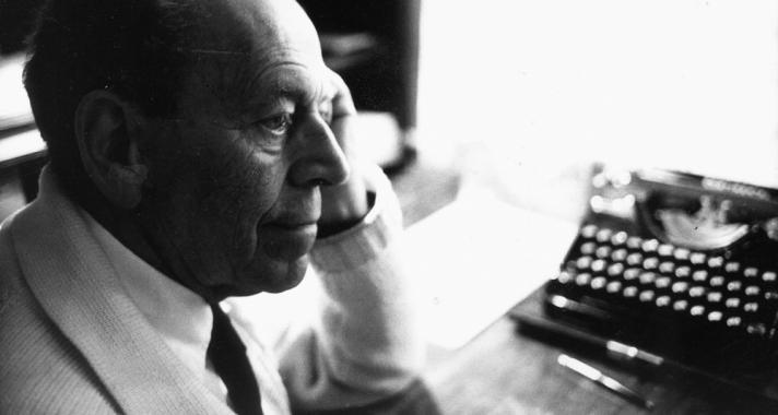 „Minden lehetőség a szíve alatt hordja a reményt.” – Örkény István életbölcsességei