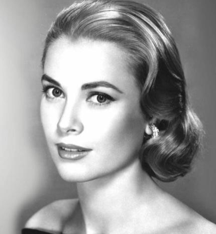 Hiszek abban, hogy a nők bármit elérhetnek, ha hisznek benne. - idézetek Grace Kelly-től