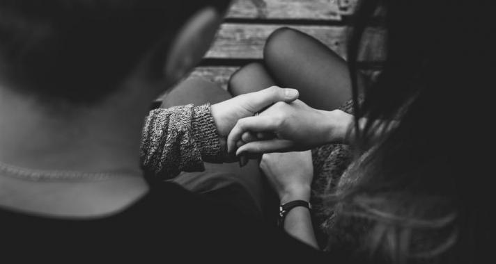 Amikor csattan a kéz...