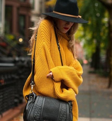 Stílusiskola: így viselj oversize pulóvereket