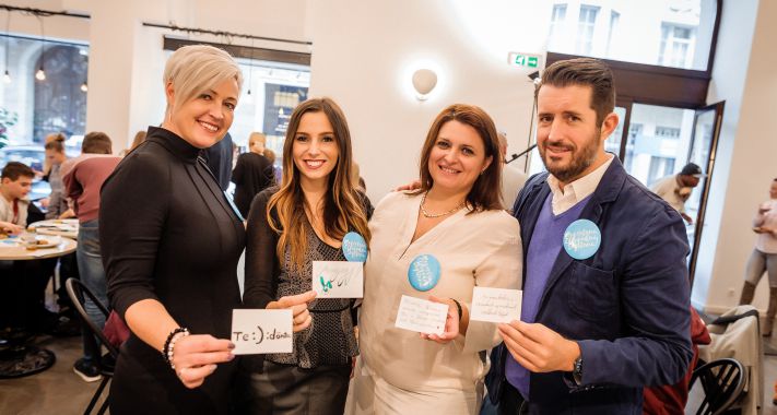 Több tucat kedves üzenet az autistákért