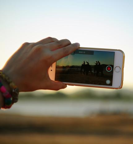5 tipp, hogy kezdőként is emlékezetes videókat készíthess életed fontos eseményeiről