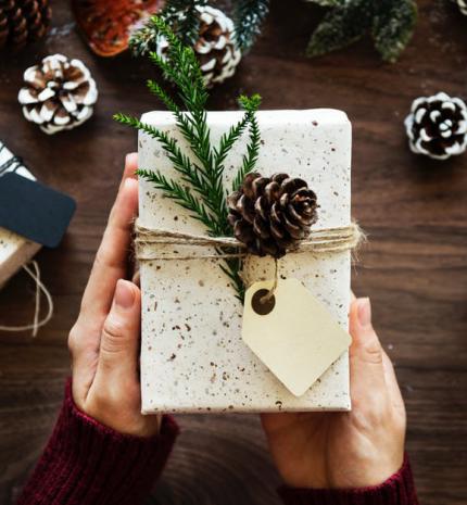 Okos ajándék tippek – hasznos ötletek a fa alá