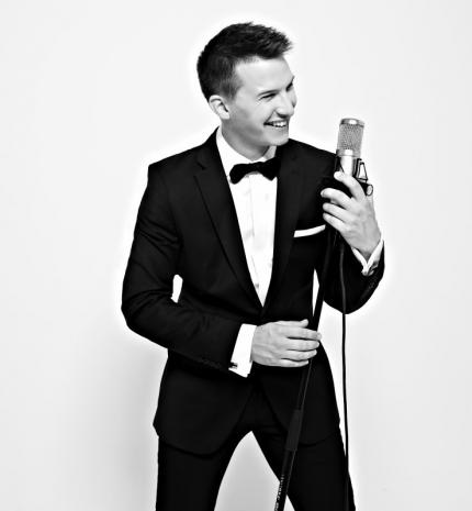 Karácsonyi nagykoncertet ad Gájer Bálint