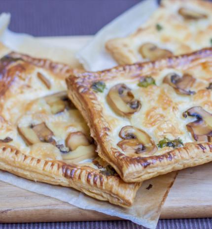 Egyszerű vacsora ötlet: gombás lepény