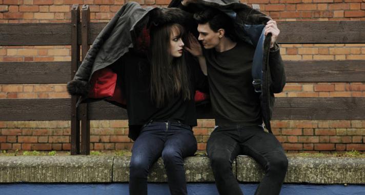 Tényszerűség a kapcsolatokban