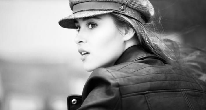 Mindig a nő választ!