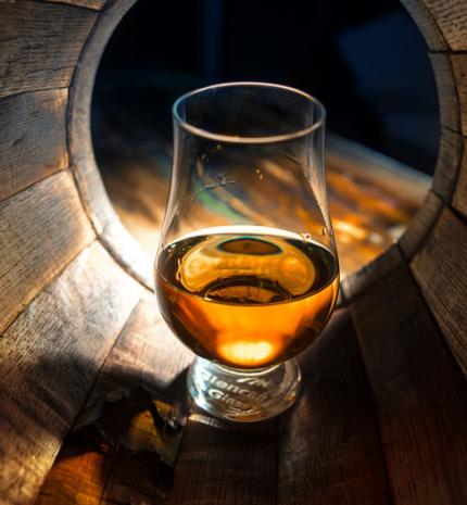 Amit mindig tudni akartál a whiskyről