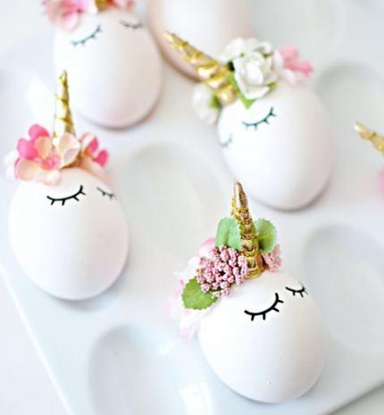 Top10: kreatív és vicces húsvéti tojások, amelyeket te is elkészíthetsz