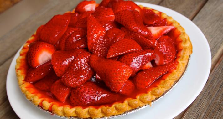 A szezon kedvence: epres-vaníliás pite recept