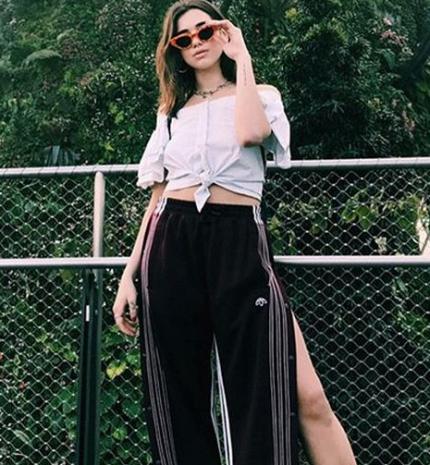 Stílusiskola: outfit tippek Dua Lipa-tól