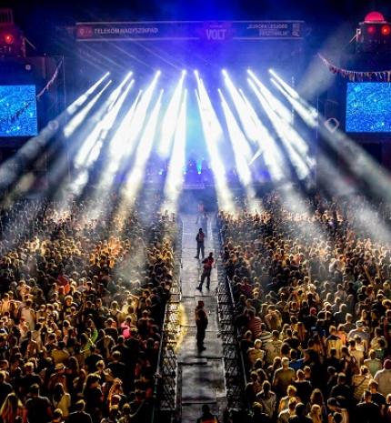 Teltházas lesz az Iron Maiden koncert