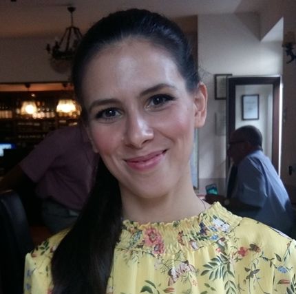 Makkhetes beszélgetések - Pirók Zsófia