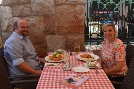 Makkhetes beszélgetések - Jónás Vera