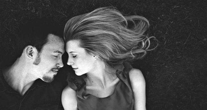 Így áruljuk el egymást csendesen