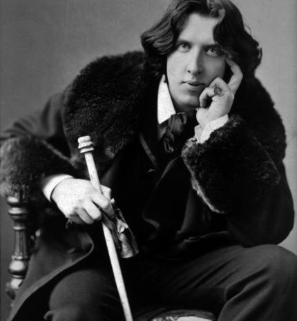 'Talán sohasem vagyunk annyira természetesek, mint mikor szerepet játszunk.' - idézetek Oscar Wilde-tól