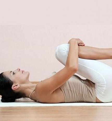 5 jógapóz, amely segít, hogy feszes és lapos legyen a hasad